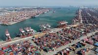 25 people killed in commercial ship fire in China
