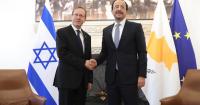 Herzog proposes in Cyprus a summit with Lebanon to advance towards peace