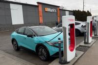 Nissan to sell smaller-battery Leaf for less than $30,000 after rebates