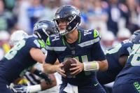 Darnold out Week 2, M’s seal first full losing season since 2019, Ski to Sea legend passes and more | Northwest Sports Update