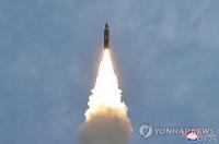 (3rd LD) N. Korea fires multiple short-range ballistic missiles toward East Sea: JCS