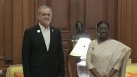 President Droupadi Murmu Meets Iranian Counterpart Masoud Pezeshkian At Rashtrapati Bhavan Ahead Of BRICS Summit | Watch