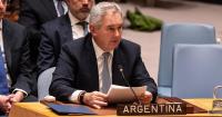 Defense and Foreign Affairs of Argentina inspect in Ushuaia the area planned for a new naval base
