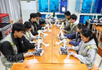 Viet Nam steps up semiconductor talent training to meet market demand