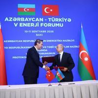 Bayraktar outlines three power projects with Azerbaijan