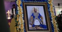 Uganda's King Oyo buried amid bitter succession dispute