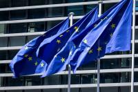 EU Extends Russia Sanctions for 3 Years, Delists 2 Oligarchs