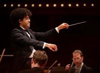 Venezuelan conductor Rafael Payare returns to San Francisco with Montreal Symphony