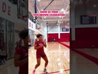 Alabama Women’s Basketball Shows Off Their Touchdown Celebrations 🏈