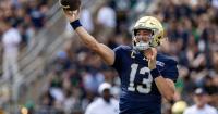 C.J. Carr throws for 4 touchdowns as No. 3 Notre Dame routs visiting Rice