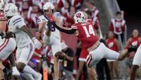 Wisconsin eases past Western Illinois in Week 2 | Updates, highlights