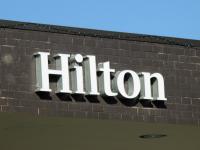 Naples Grande Beach Resort Joins Signia Hilton: 5,000 Bonus Points for Early Bookings