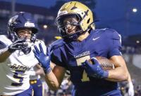 Friday Football: Helias takes care of business with shutout of Battle