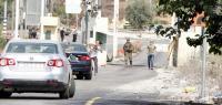 Settlers Continue Attacks in West Bank; Israeli Enemy Imposes Siege on Hebron Neighborhood