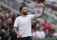Valencia sacks coach, CEO after rocky start to season