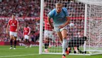 10-man City beats United; Yamal stars for Barcelona
