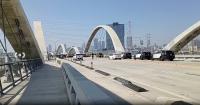 Los Angeles police swarm 6th Street Bridge for minibike takeover