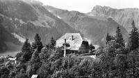 Chalet-Style Stations Shape Switzerland’s Image – Essay