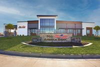 (LISTEN): Fast-growing Mid America Bank now has $1.2 billion in assets; it was founded in St. Thomas more than a century ago