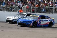 Larson ends 51-race winless streak, boosts NASCAR title hopes in Hendrick 1-2 finish at Gateway