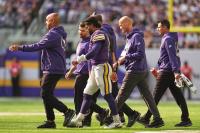 Minnesota Vikings QB Kyler Murray leaves his debut in the 1st quarter with a concussion