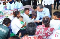 Cambodian Senate Leader Urges Displaced Citizens to Stay United, Turn Hardship into Strength