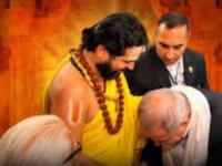 Iranian President touches the feet of a Hindu saint while in India for BRICS Summit !