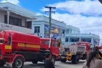 Fire trucks rush to central Nukuʻalofa after apparent blaze near MBf Bank