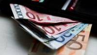 Survey: Slovaks Need €2,720 for Decent Life