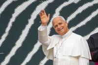 Pope celebrates 71st birthday and repeals salary cuts for Vatican employees