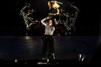 Amy Lee, Poppy and Courtney LaPlante perform “End of You” live for the first time ever