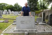 How A Downstate Businessman Rescued A Crumbling Jewish Cemetery On The South Side