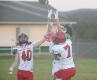 Greenland holds off Yellville-Summit, 28-26