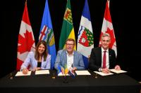 Alberta signs MOU with Saskatchewan, N.W.T to advance nuclear power and transmission