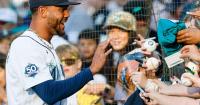Julio Rodríguez earns Mariners’ nomination for 2026 Roberto Clemente Award