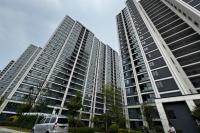Universities acquire apartments to fulfill dorm needs