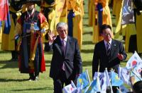 South Korea, Kazakhstan sign MoU on atomic energy, explore mineral trade