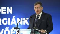 Richest Man in Hungary Needs a ‘Good Lawyer’, Suggests PM
