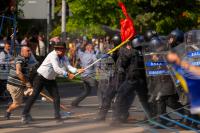 Romanian Sheep Farmers' Protest in Bucharest Escalates into Serious Clashes