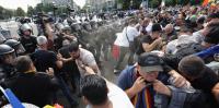Romanian Sheep Farmers’ Protest Turns Violent in Bucharest