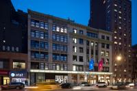 Amid $22 M. Deficit, New York’s School of Visual Arts Shutters Photography MFA Program