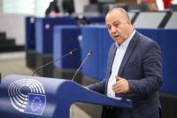 Cypriot MEP likens EU to Pontius Pilate on climate, Turkey in Cop31 debate