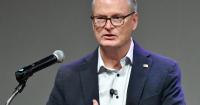 Hamilton brings U.S. Senate campaign to Emporia
