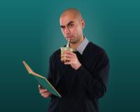 Kūki comedian Ruaine-Pratley turns political frustration into satire