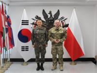 Army chiefs of S. Korea, Poland agree to expand military exchanges
