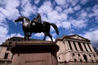 Bank of England under pressure to raise interest rates or risk ‘losing credibility’