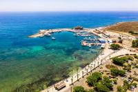 Cyprus Business Now: banking, shipping, credit scoring, ICT, Greece