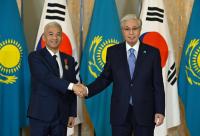 Seoul Cyber University chairman receives Kazakhstan's Order of Dostyk