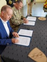 U.S. Army and City of Ansbach sign mutual aid agreement