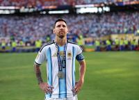 Messi set for Argentina farewell game as he joins October squad
